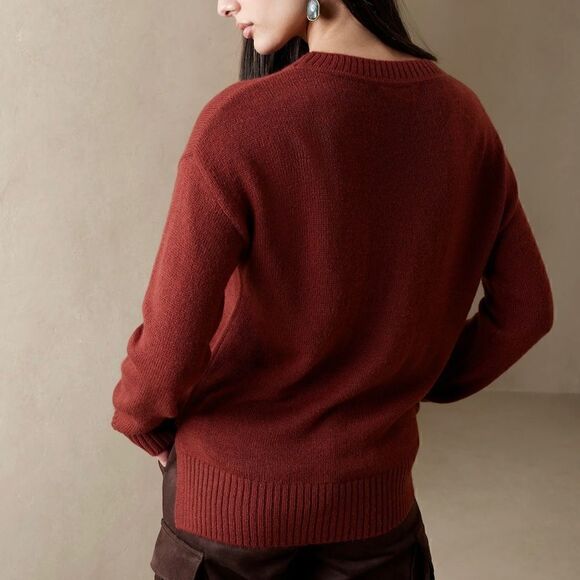 BANANA REPUBLIC Essential Crew Neck Sweater, Black, Size Medium - Picture 5 of 11